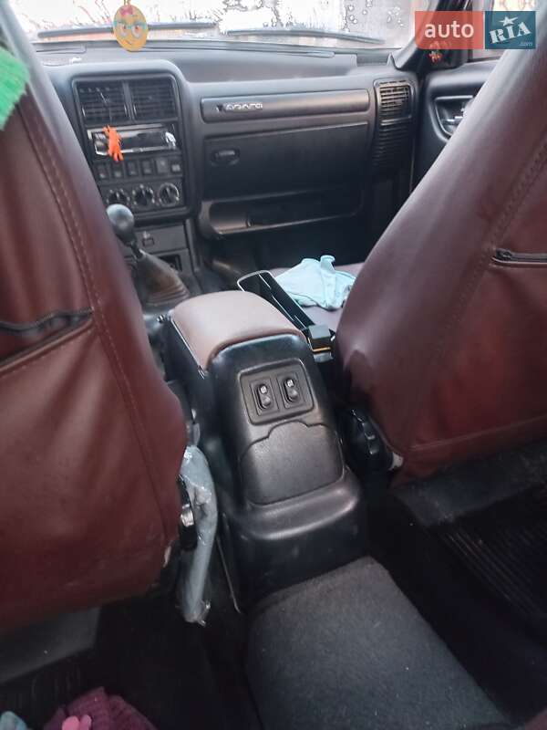 Седан ГАЗ 3110 Волга 2003 в Чернигове