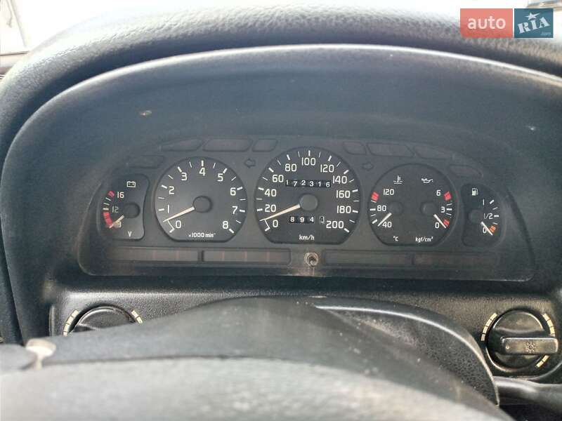 Седан ГАЗ 3110 Волга 2000 в Запорожье