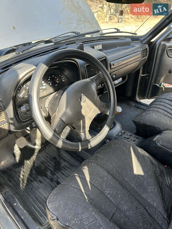 Седан ГАЗ 3110 Волга 2004 в Шостці