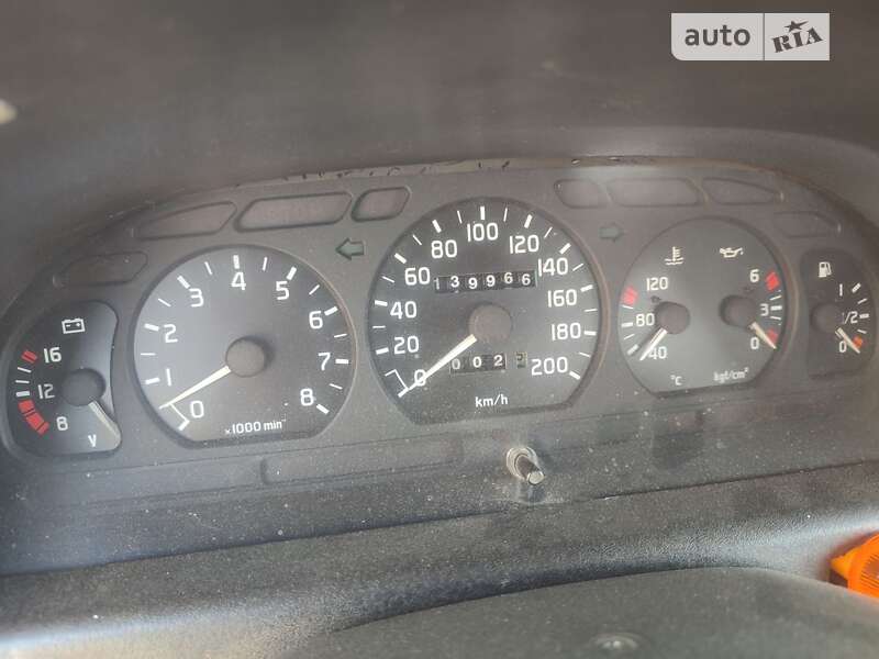 Седан ГАЗ 3110 Волга 1999 в Хотині