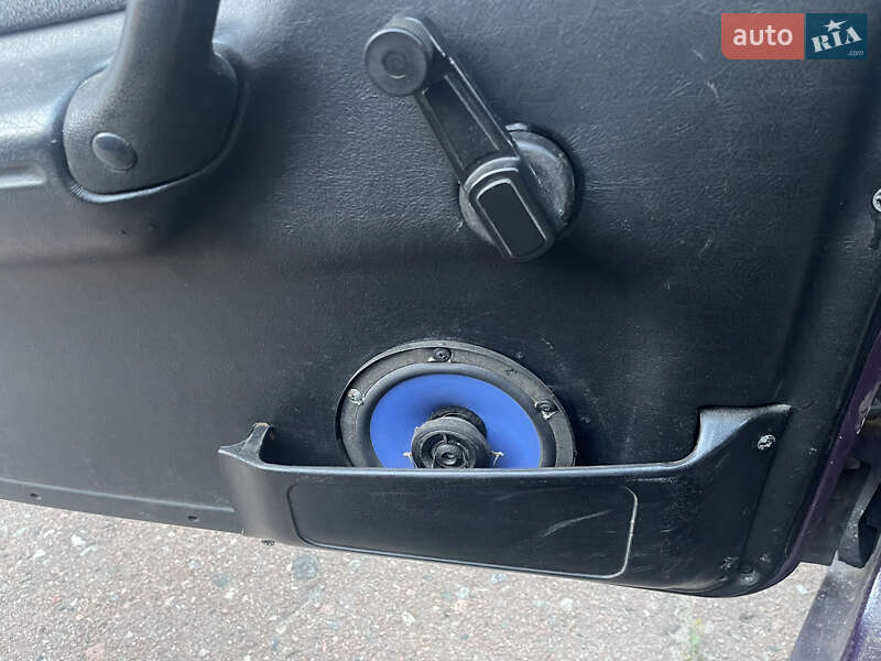 Седан ГАЗ 3110 Волга 2001 в Чернігові