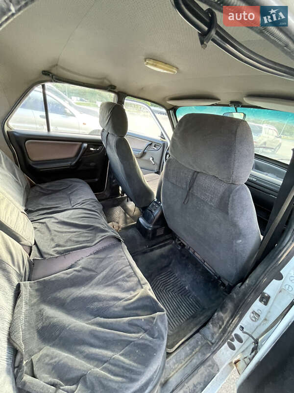 Седан ГАЗ 3110 Волга 2002 в Одессе