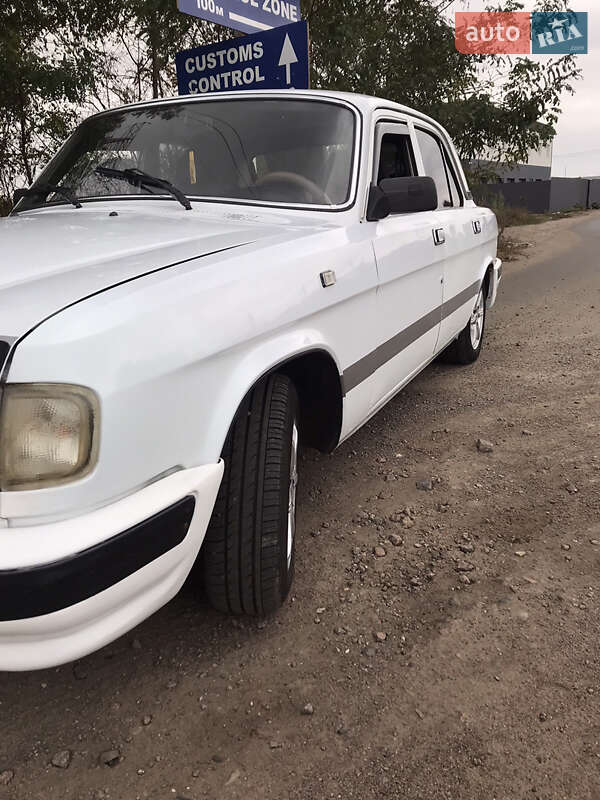 Седан ГАЗ 3110 Волга 2003 в Черкасах