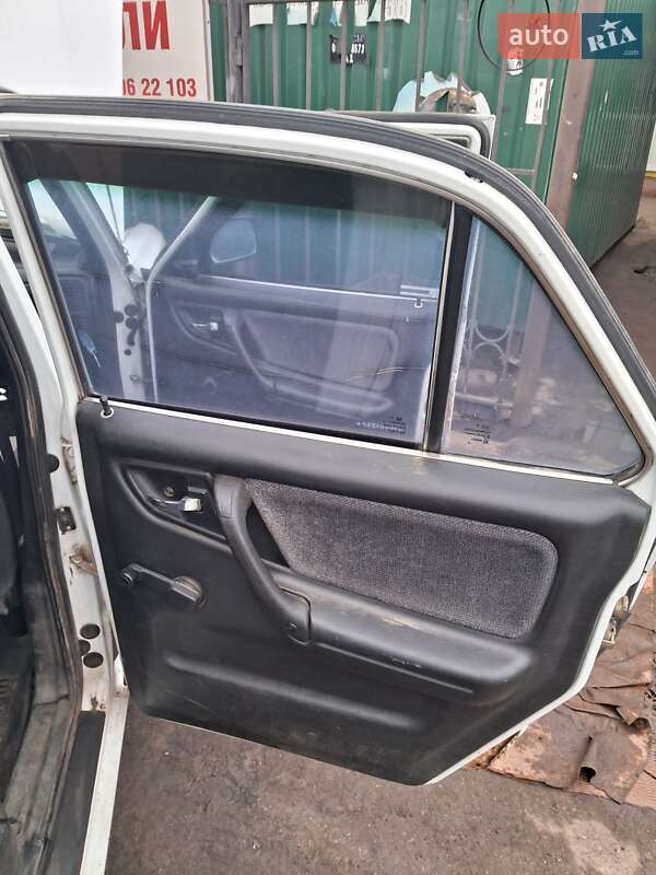 Седан ГАЗ 3110 Волга 2001 в Сумах фото 25 Седан ГАЗ 3110 Волга 2001 в Сумах
