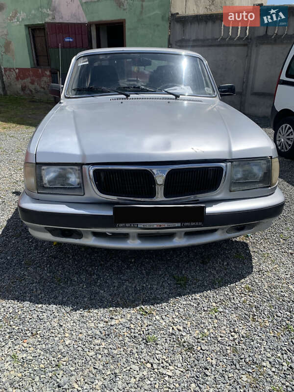 Седан ГАЗ 3110 Волга 2004 в 