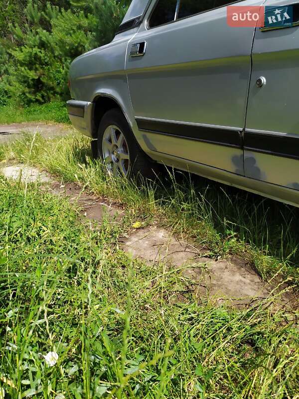 Седан ГАЗ 3110 Волга 2003 в Черкассах