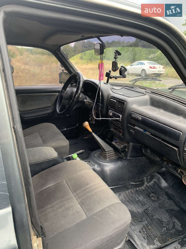 Седан ГАЗ 3110 Волга 2004 в Брацлаве фото 6 Седан ГАЗ 3110 Волга 2004 в Брацлаве