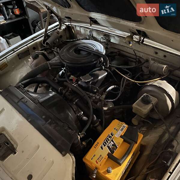 Седан ГАЗ 3110 Волга 1999 в Миронівці