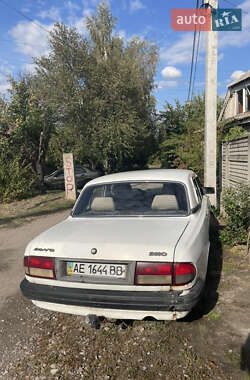 Седан ГАЗ 3110 Волга 2000 в 