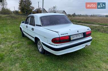 Седан ГАЗ 3110 Волга 2000 в 