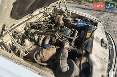 Седан ГАЗ 3110 Волга 2003 в 