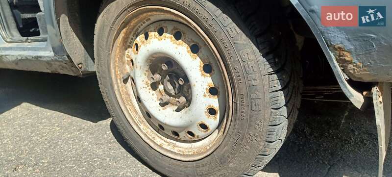 Седан ГАЗ 3110 Волга 2001 в Малой Виске