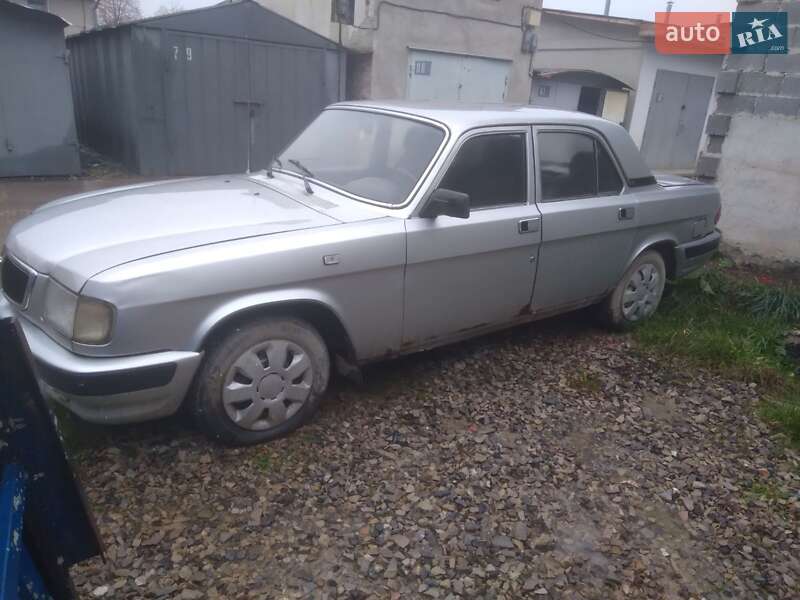 Седан ГАЗ 3110 Волга 2004 в Ивано-Франковске