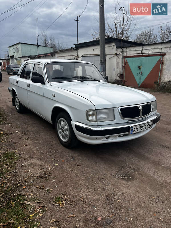 Седан ГАЗ 3110 Волга 2002 в Коростене