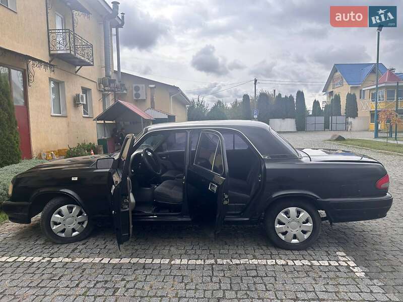 Седан ГАЗ 3110 Волга 2001 в Бердичеве фото 6 Седан ГАЗ 3110 Волга 2001 в Бердичеве