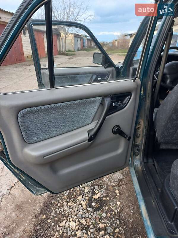 Седан ГАЗ 3110 Волга 1999 в Теплодаре