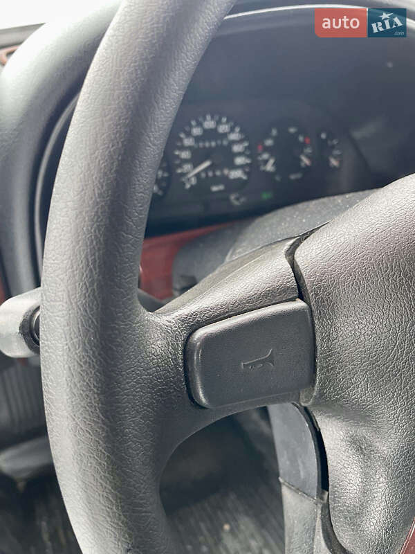 Седан ГАЗ 3110 Волга 2003 в Сумах