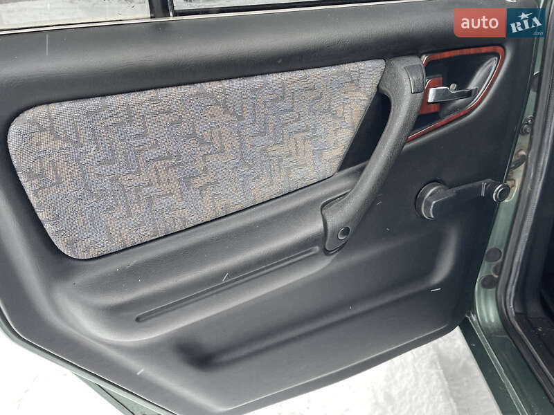 Седан ГАЗ 3110 Волга 2003 в Сумах