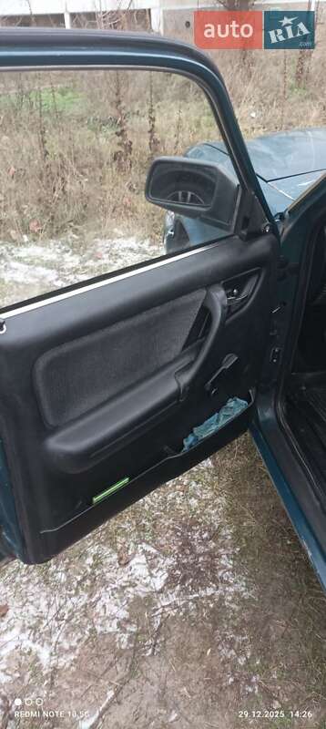 Седан ГАЗ 3110 Волга 2002 в Вараше