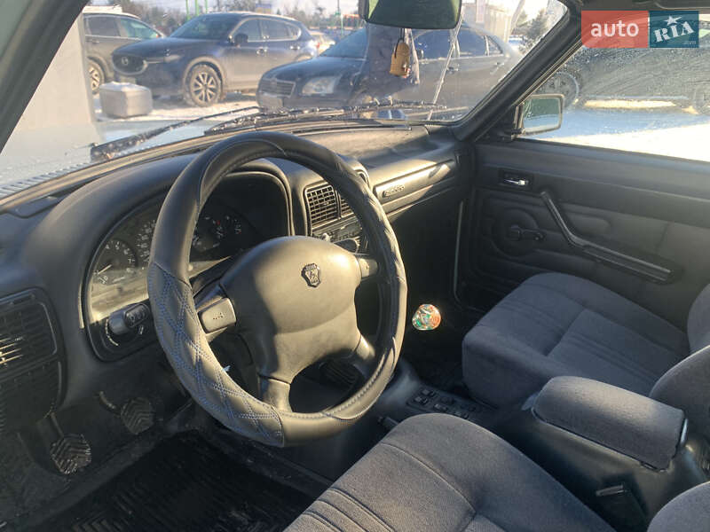 Седан ГАЗ 3110 Волга 2000 в Києві