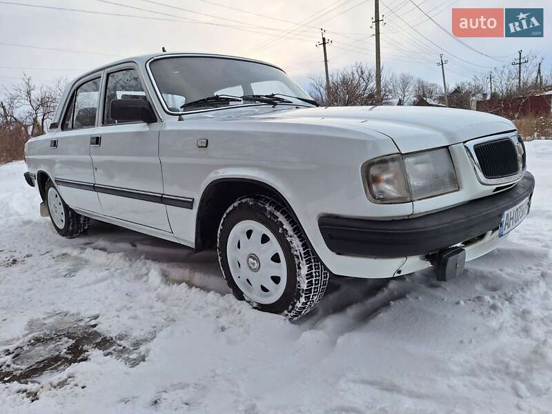 Седан ГАЗ 3110 Волга 2000 в Ізюмі