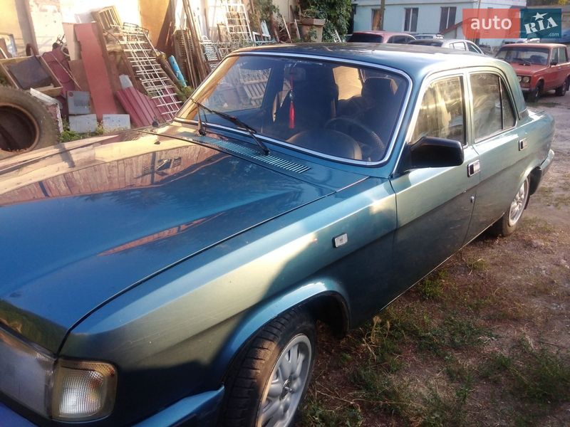 Седан ГАЗ 3110 Волга 2004 в Умани