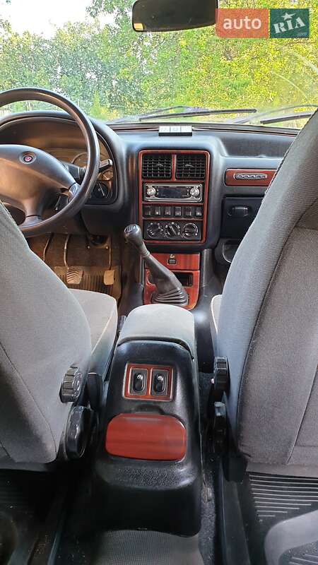 Седан ГАЗ 31105 Волга 2007 в Харькове