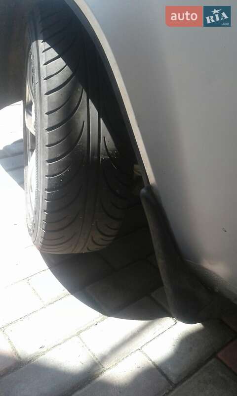 Седан ГАЗ 31105 Волга 2007 в Харькове