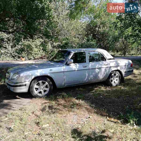 Седан ГАЗ 31105 Волга 2005 в Вільногірську