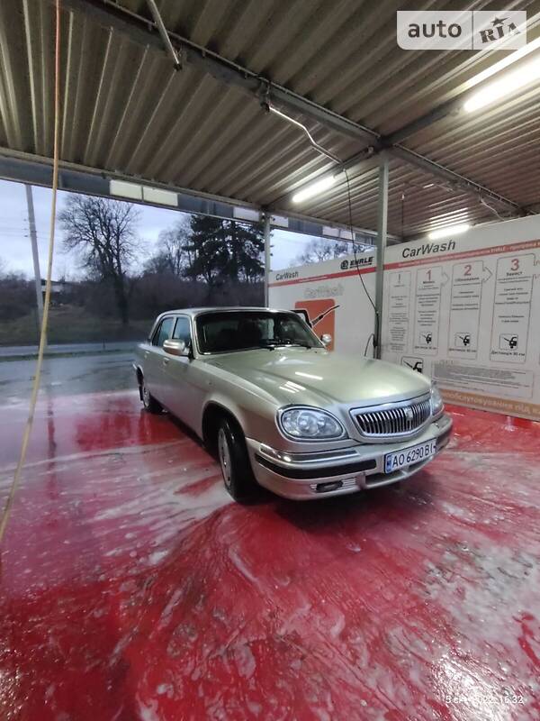 Седан ГАЗ 31105 Волга 2004 в Ужгороде