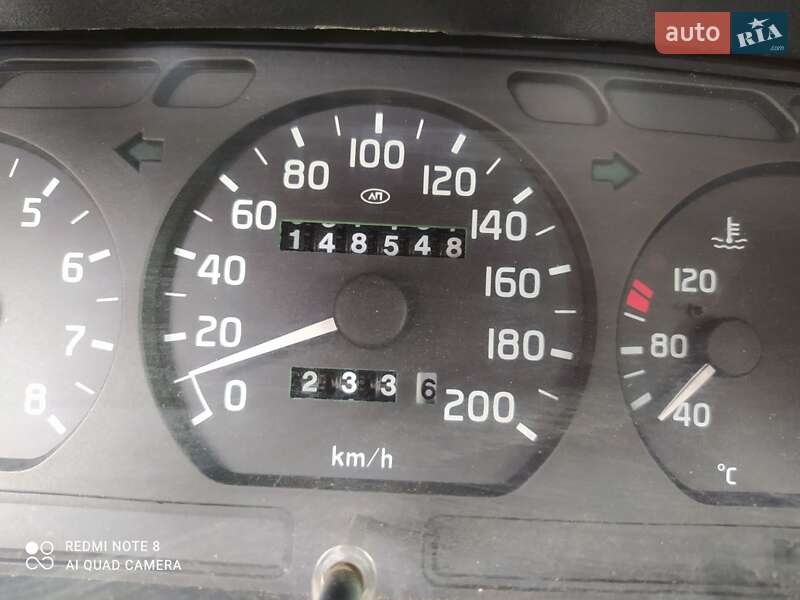 Седан ГАЗ 31105 Волга 2004 в Помічній