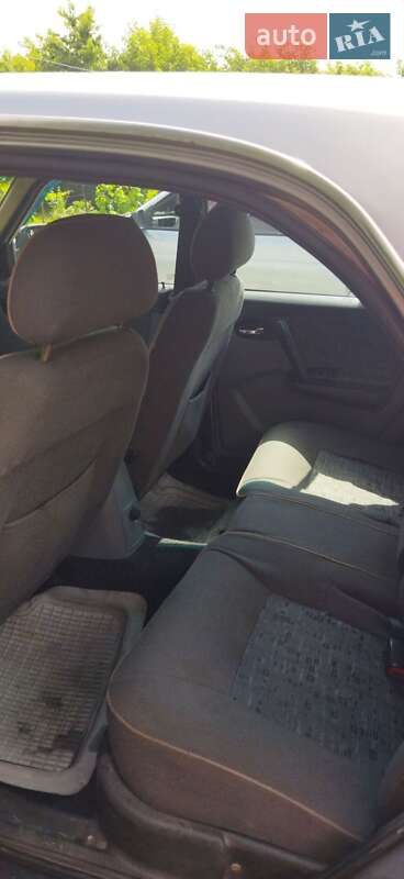 Седан ГАЗ 31105 Волга 2008 в Новомосковську фото 7 Седан ГАЗ 31105 Волга 2008 в Новомосковську