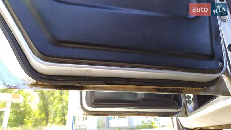 Седан ГАЗ 31105 Волга 2005 в Кременчуці