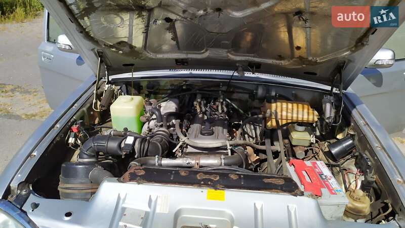 Седан ГАЗ 31105 Волга 2005 в Кременчуці