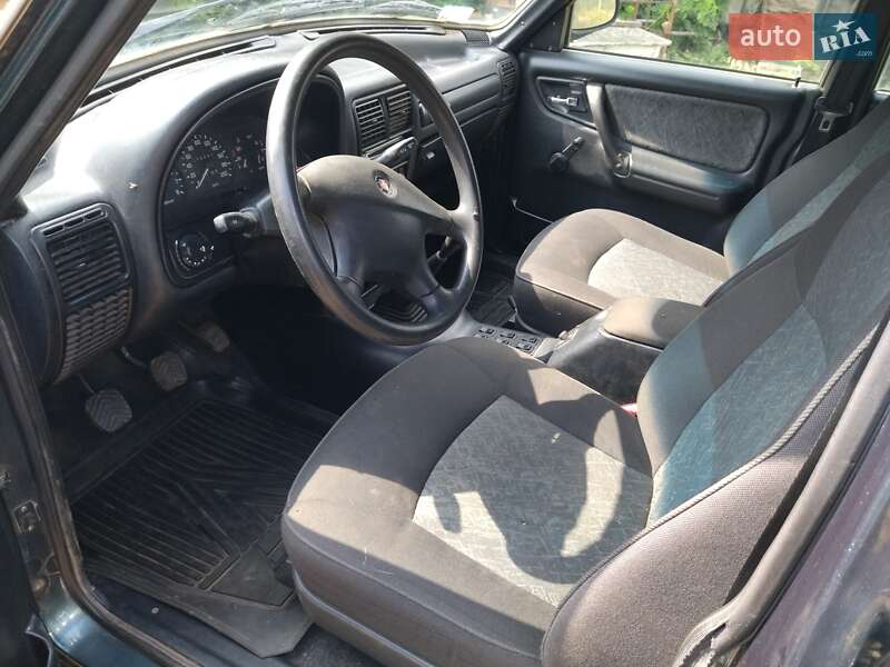 Седан ГАЗ 31105 Волга 2004 в Кривом Роге фото 6 Седан ГАЗ 31105 Волга 2004 в Кривом Роге