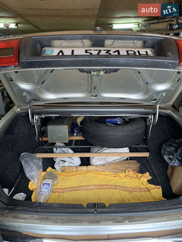 Седан ГАЗ 31105 Волга 2007 в Киеве