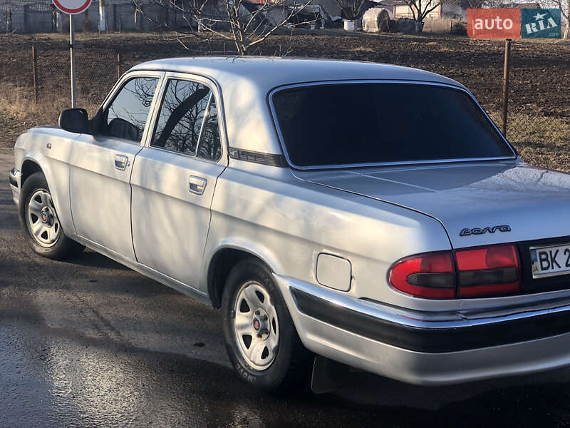 Седан ГАЗ 31105 Волга 2005 в Ровно