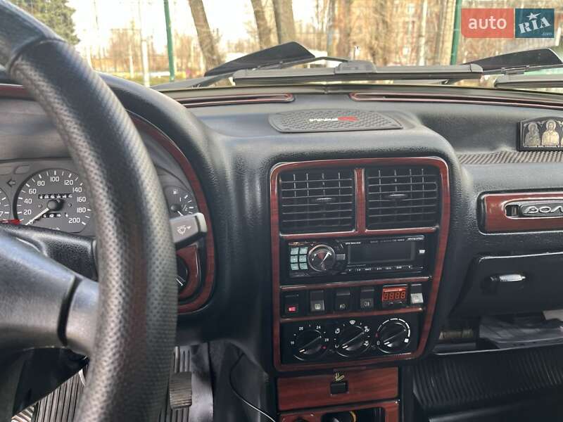 Седан ГАЗ 31105 Волга 2007 в Кривом Роге