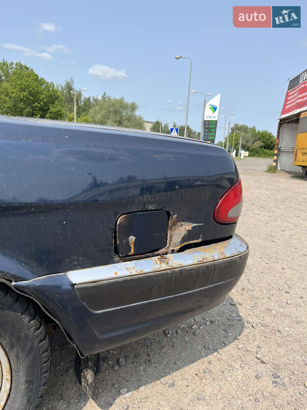 Седан ГАЗ 31105 Волга 2005 в Сумах