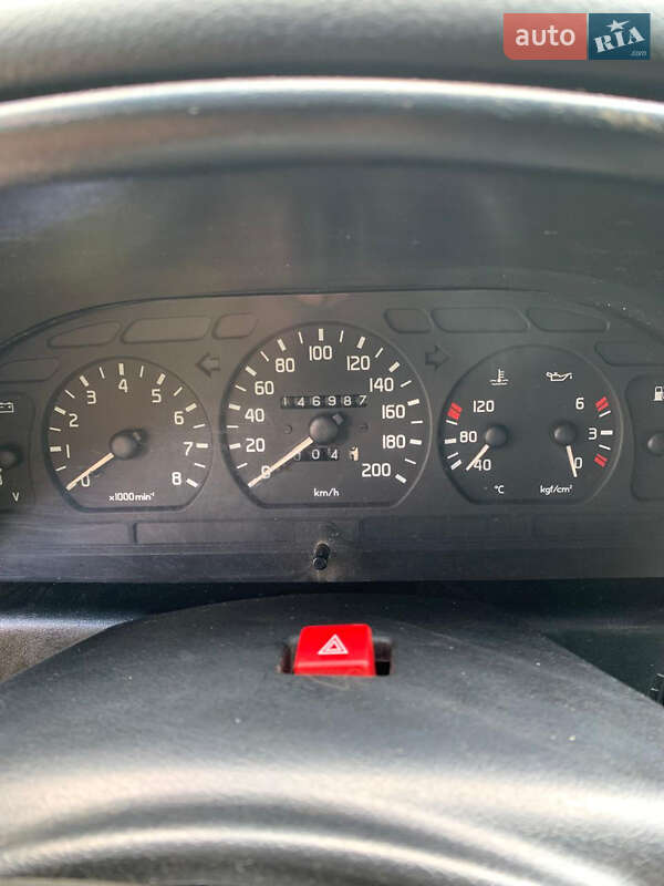 Седан ГАЗ 31105 Волга 2005 в Першотравневом