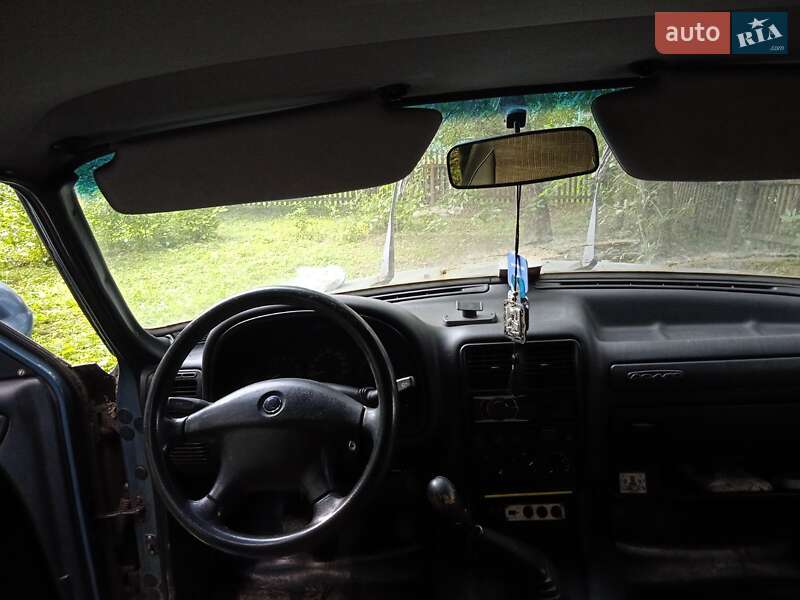 Седан ГАЗ 31105 Волга 2006 в Сумах