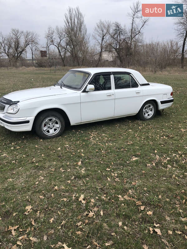 Седан ГАЗ 31105 Волга 2008 в Кривом Роге