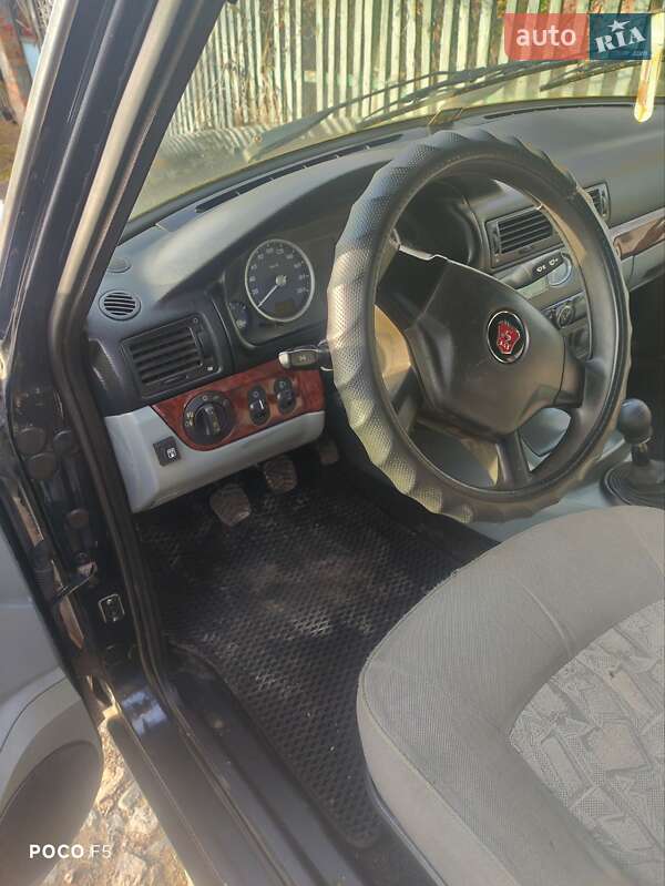 Седан ГАЗ 31105 Волга 2008 в Очакове