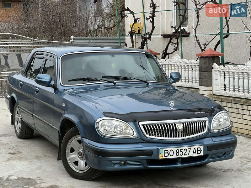 Седан ГАЗ 31105 Волга 2005 в Гусятине