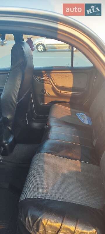 Седан ГАЗ 31105 Волга 2004 в Виннице