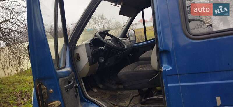 Микроавтобус ГАЗ 3221 Газель 2006 в Одессе