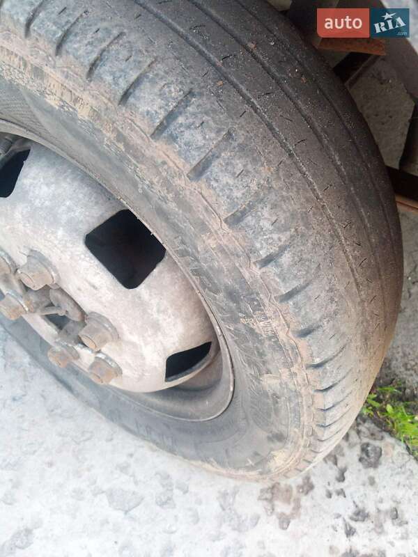 Микровэн ГАЗ 3221 Газель 2002 в Кривом Роге