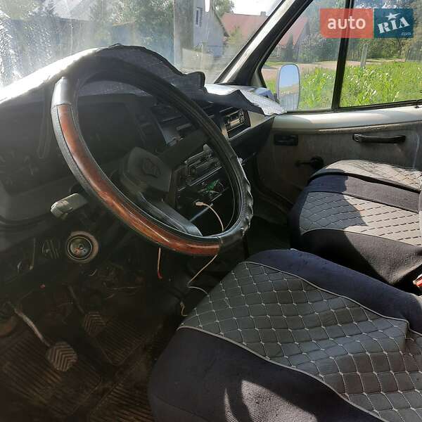 ГАЗ 3221 Газель 2001