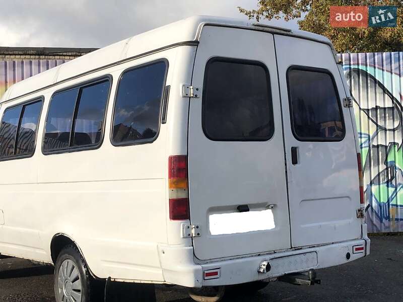 Универсал ГАЗ 3221 Газель 2002 в Киеве