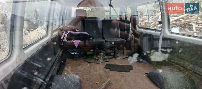 Микровэн ГАЗ 3221 Газель 2001 в Одессе фото 3 Микровэн ГАЗ 3221 Газель 2001 в Одессе